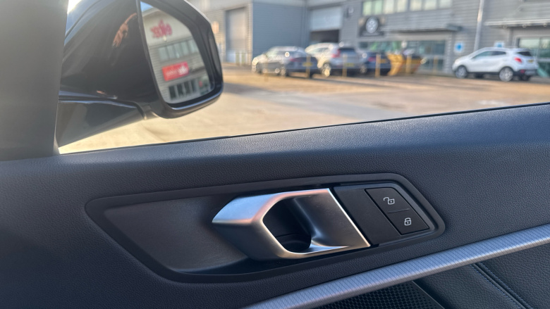 BMW 1 Series 118i [136] M Sport 5dr [Live Cockpit Professional] Petrol Hatchback